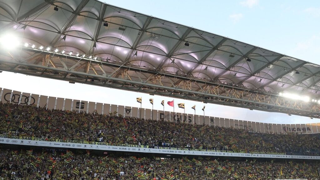 Şükrü Saracoğlu taşınacak mı? Fenerbahçe’den resmi açıklama geldi
