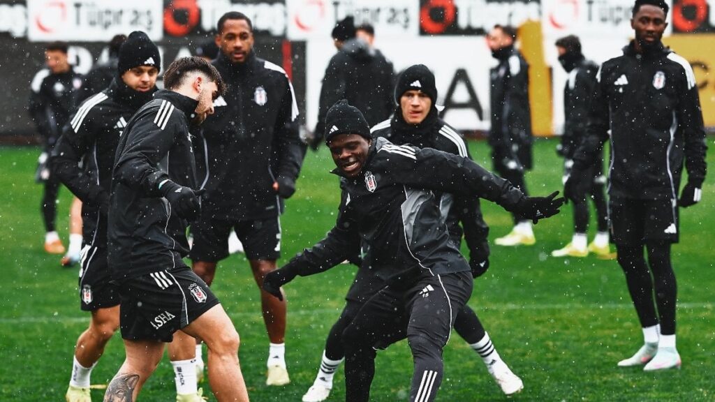 Beşiktaş, Göztepe maçı hazırlıklarına başladı