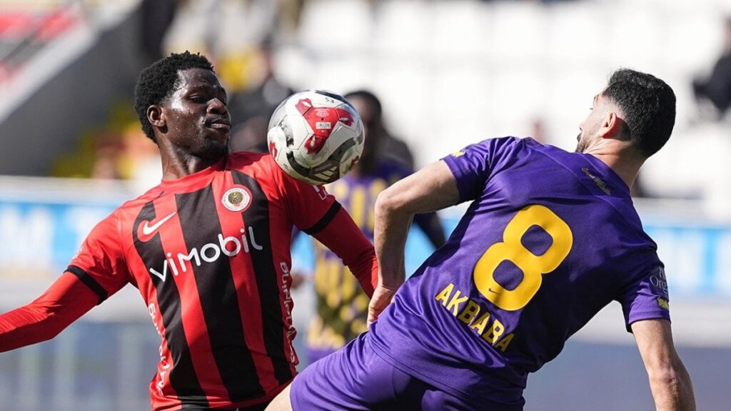 Eyüpspor son dakikada kazandı!