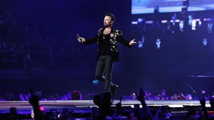 Tarkan’ı 9 günde 50 bin kişi dinledi: Biletler karaborsaya düştü