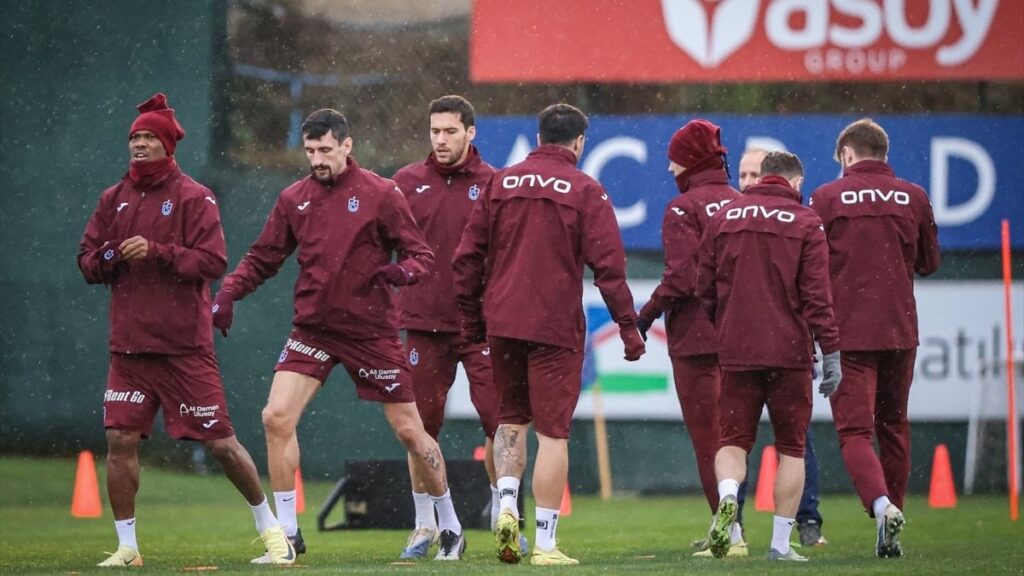 Trabzonspor, Fenerbahçe maçı hazırlıklarına başladı