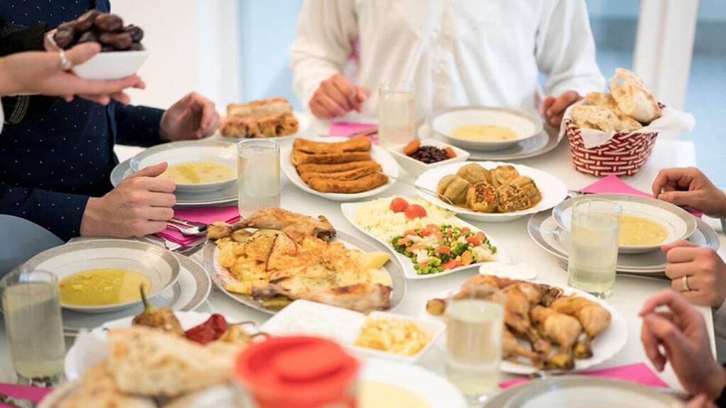 Uzman Diyetisyenden Ramazan’da doğru beslenmenin altın kuralları!